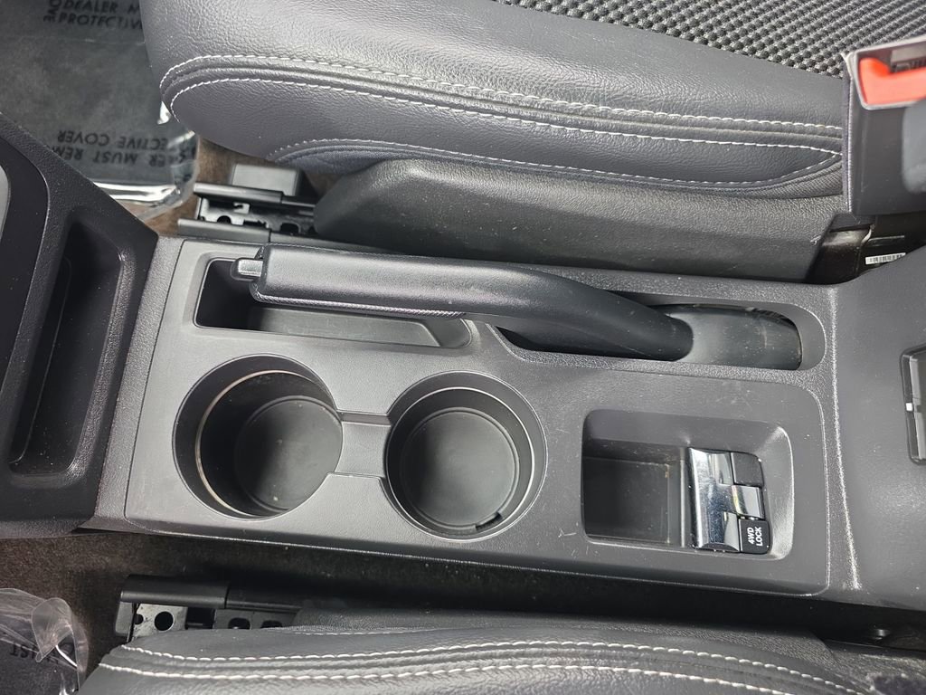 Used 2014 Jeep Compass Latitude image 21