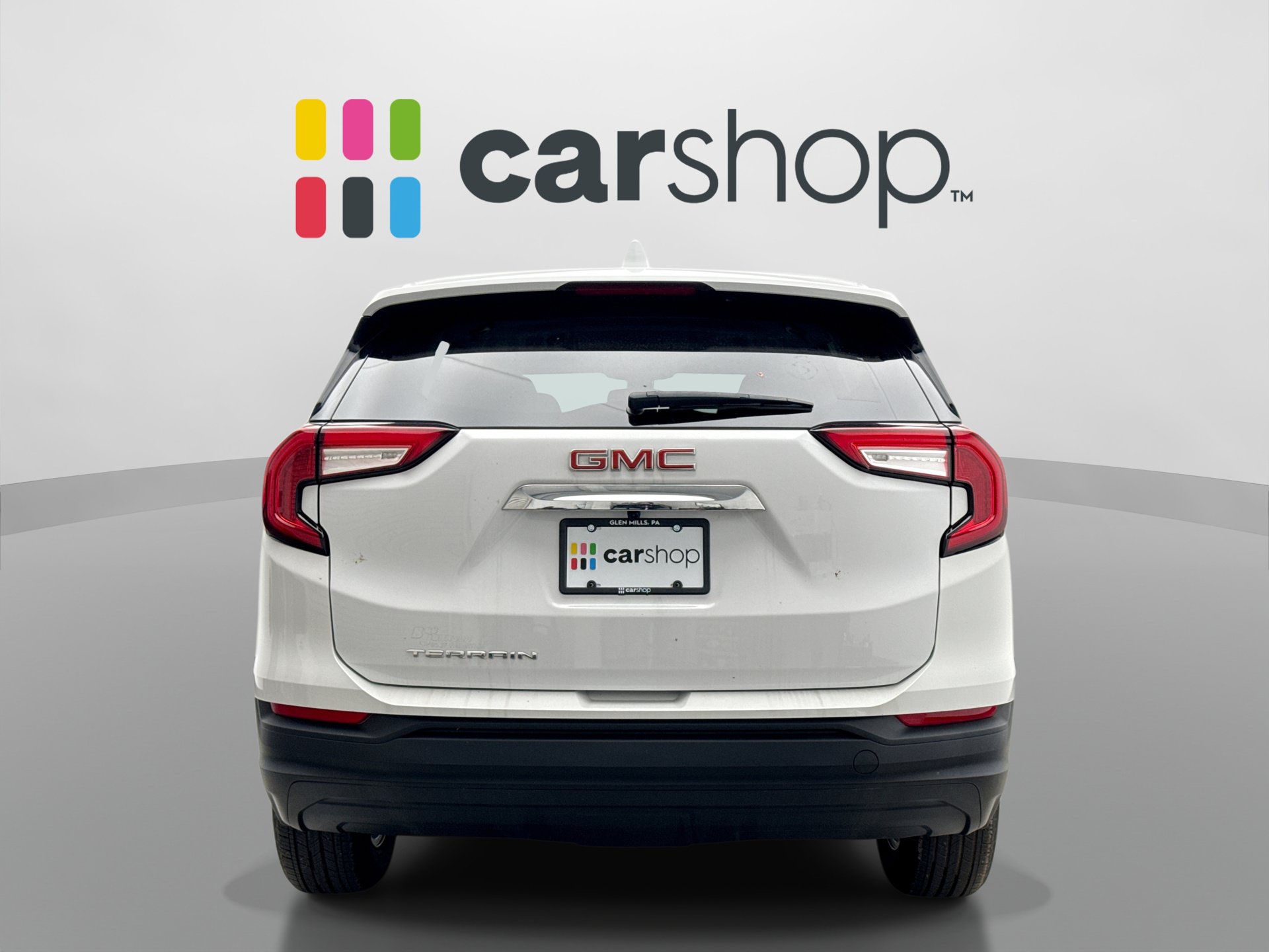Used 2023 GMC Terrain SLE FWD image 4