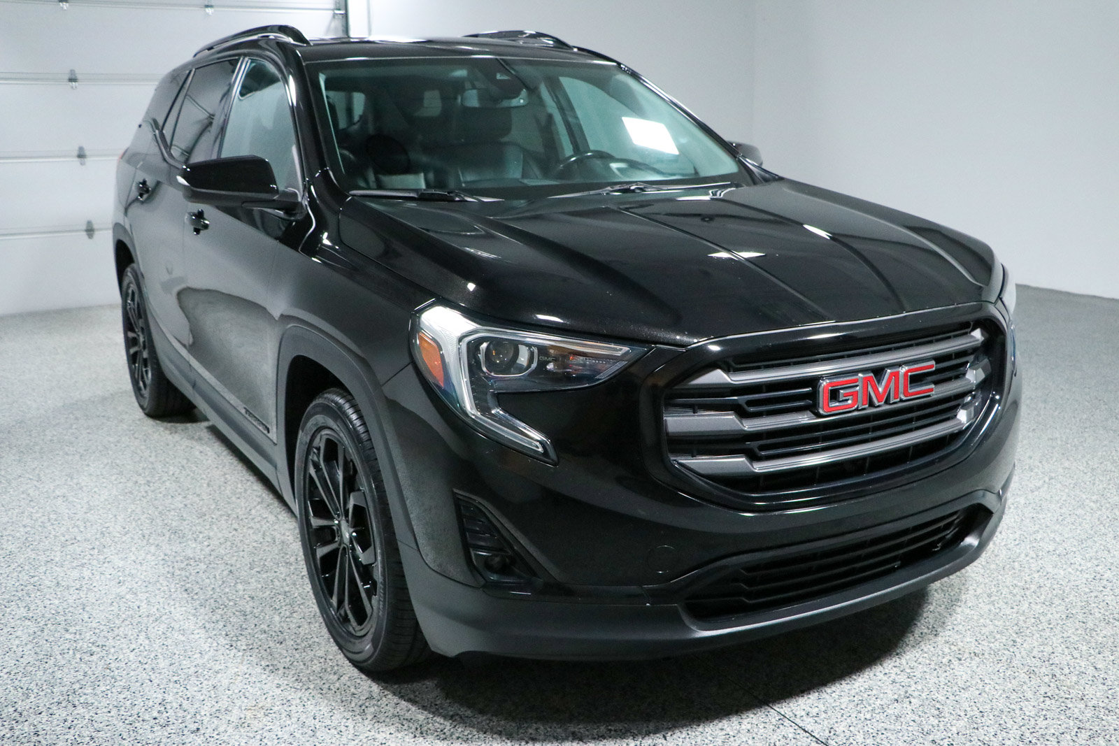 Used 2020 GMC Terrain SLT w/ Preferred Package FWD image 5