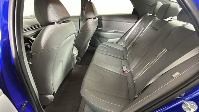 Used 2024 Hyundai Elantra SEL w/ Convenience Package FWD image 27