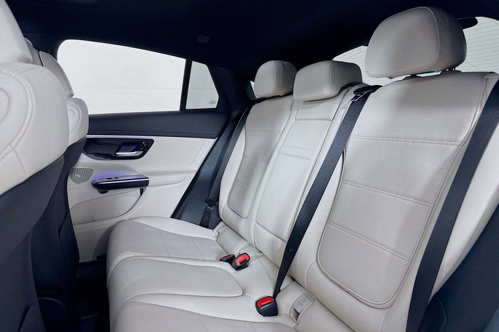 New 2026 Mercedes-Benz GLC 300 4MATIC image 7