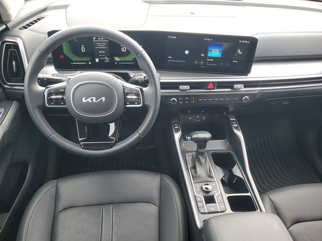 Certified 2025 Kia Sorento S image 11