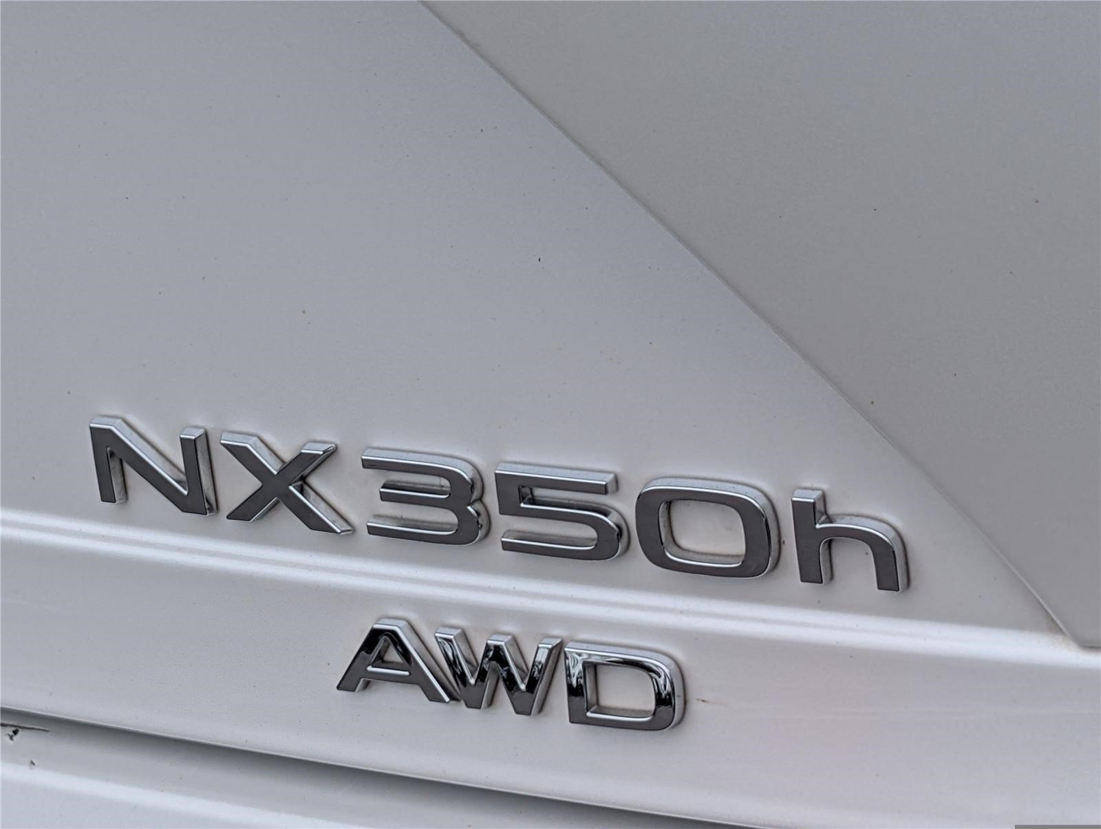 Certified 2025 Lexus NX 350h AWD w/ Cold Area Package image 9