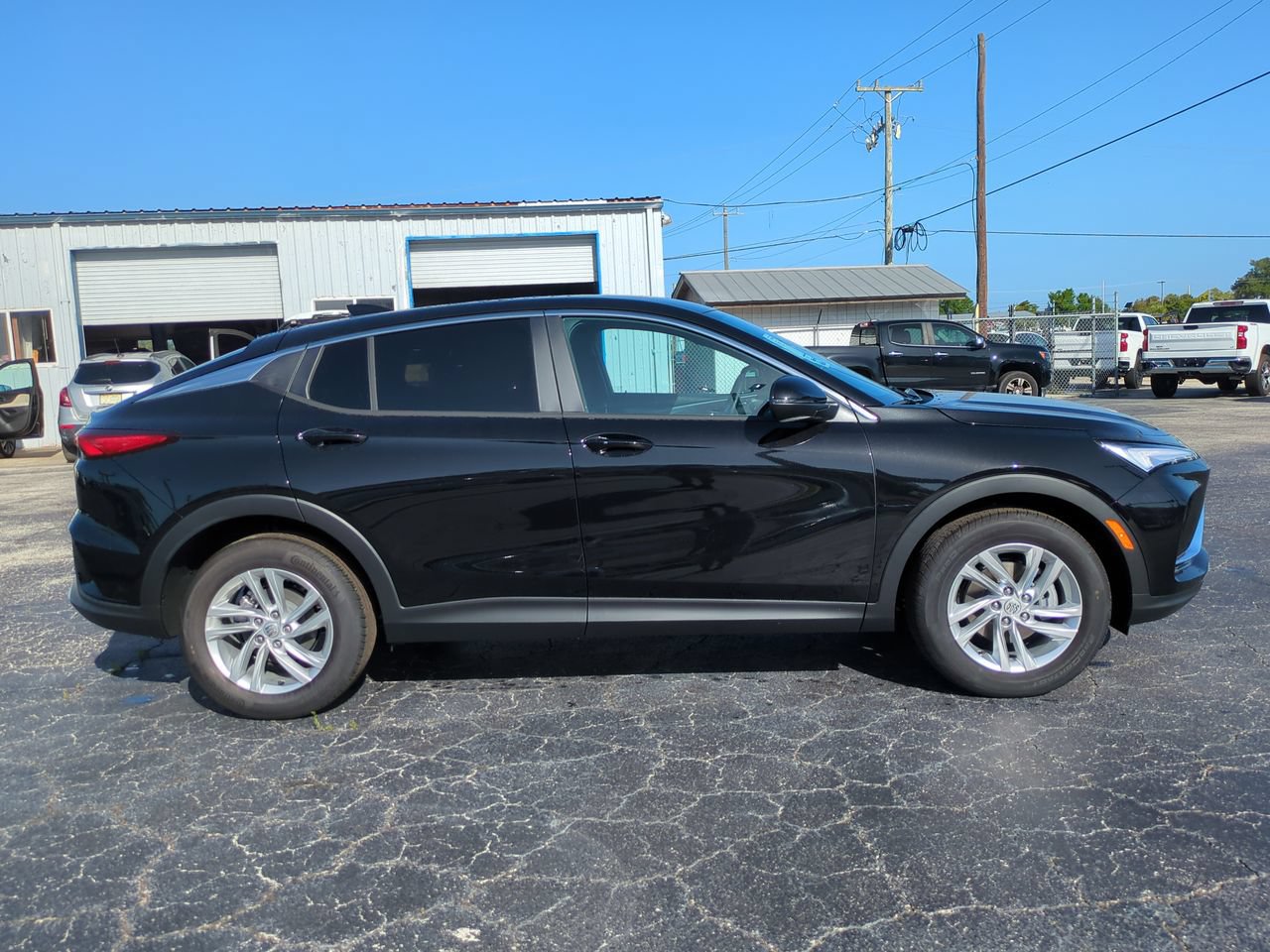 New 2026 Buick Envista Preferred w/ Convenience I Package FWD image 3