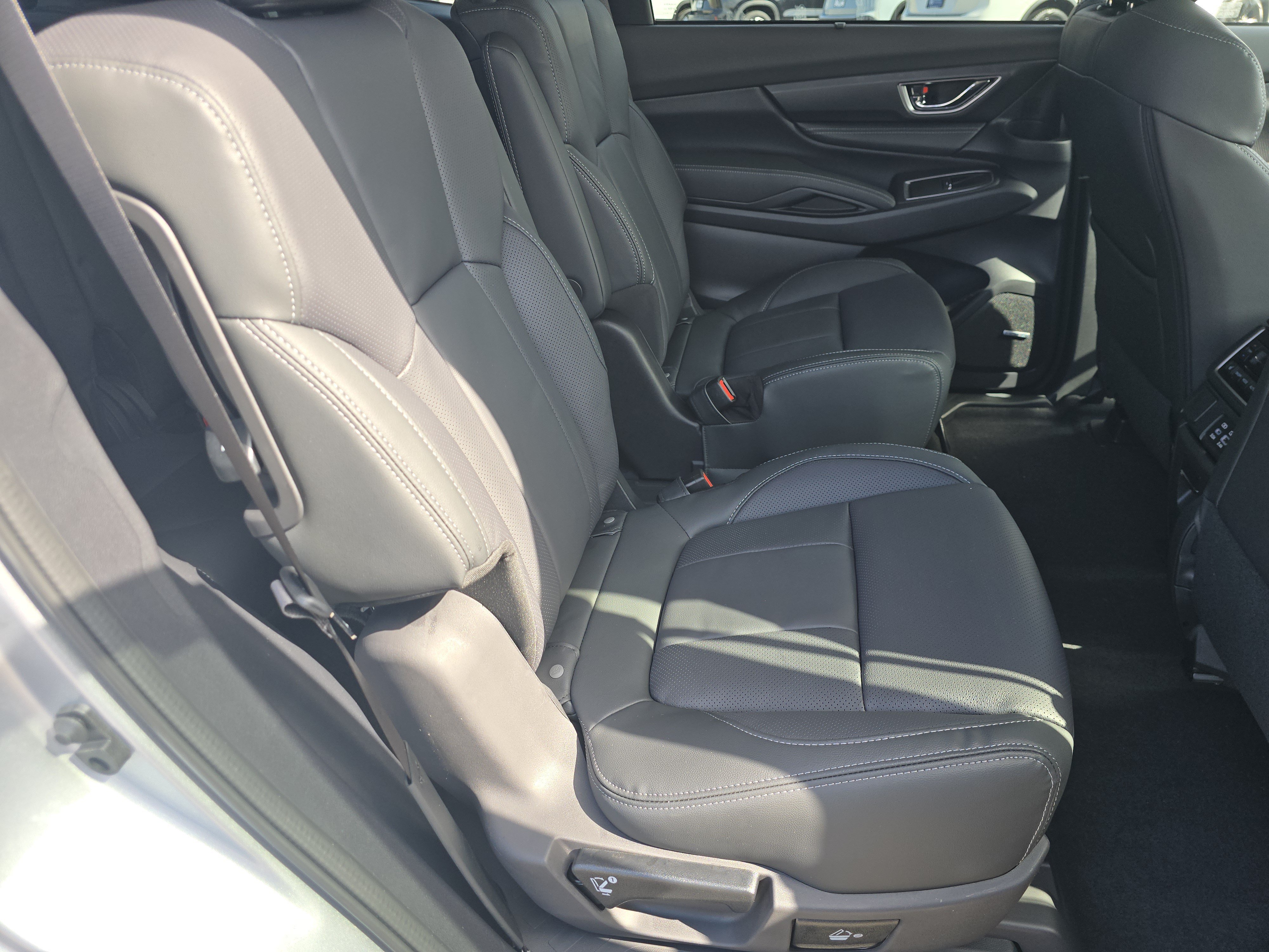 New 2027 Subaru Ascent Limited AWD/4WD image 18