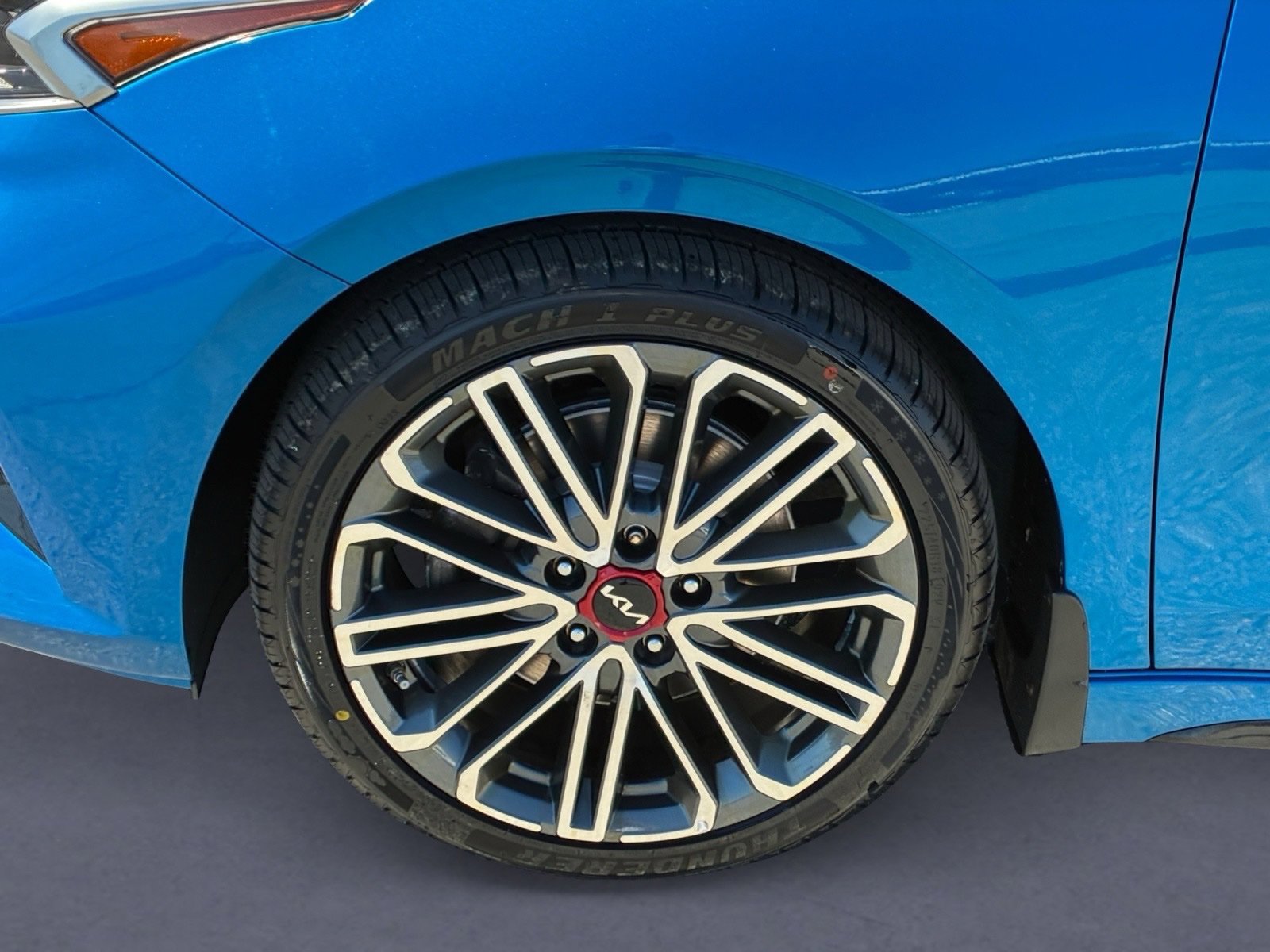 Used 2023 Kia Forte GT FWD image 9