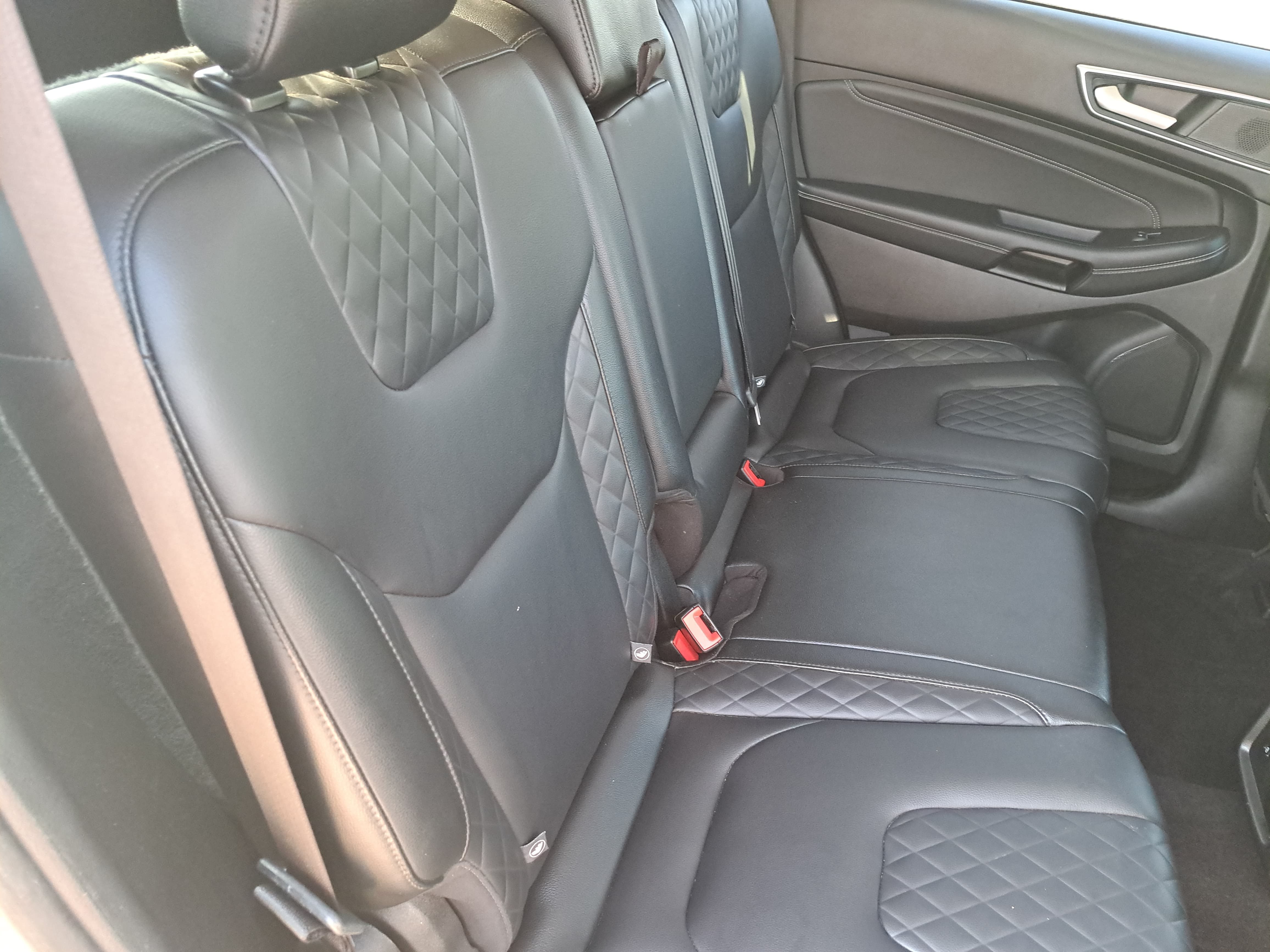 Used 2024 Ford Edge Titanium AWD/4WD image 12