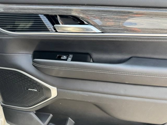 Certified 2022 Jeep Wagoneer Series II AWD/4WD image 27