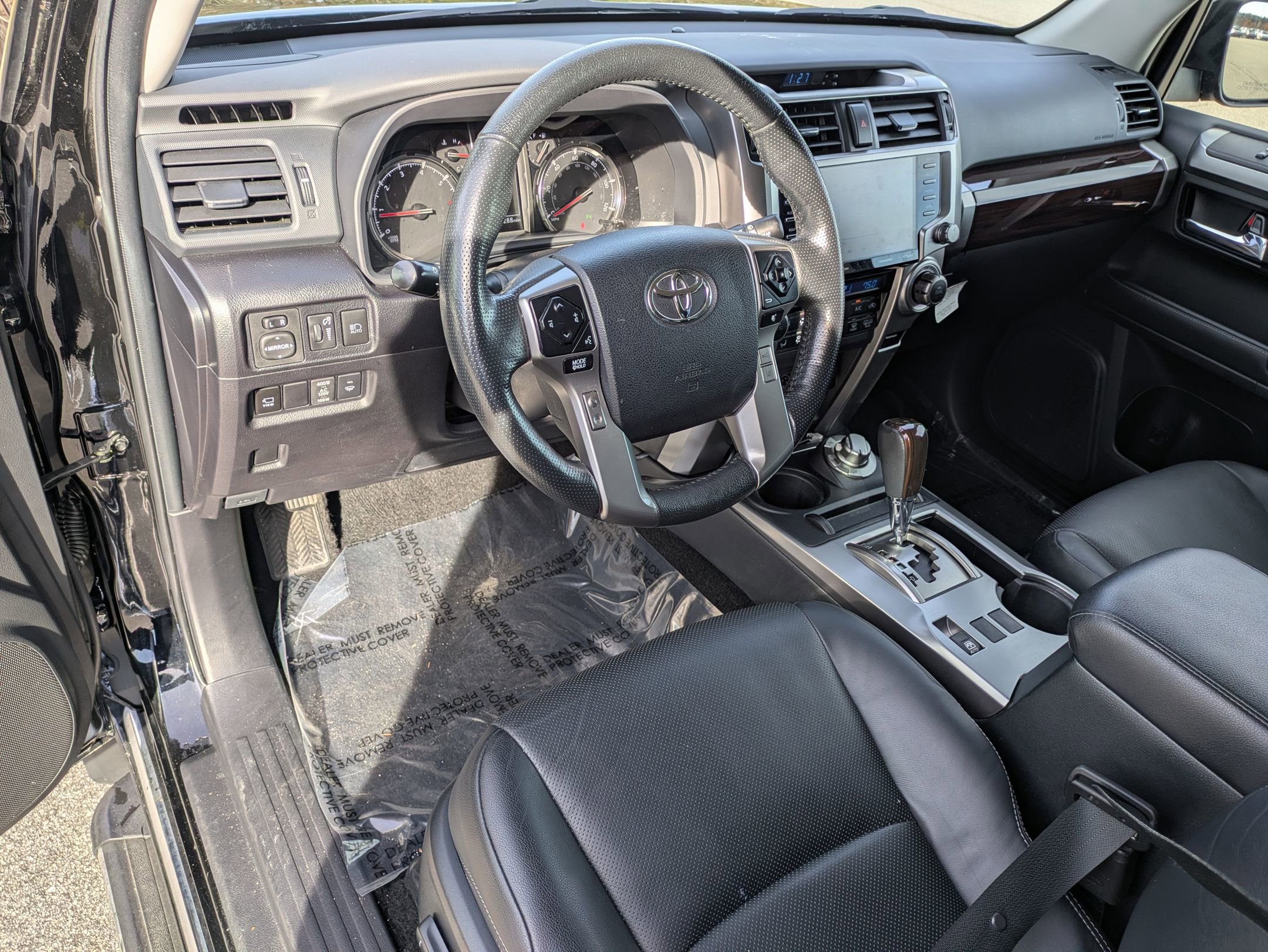 Used 2024 Toyota 4Runner Limited image 9