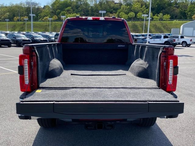 Used 2025 Ford F350 Lariat w/ Lariat Ultimate Package AWD/4WD image 8
