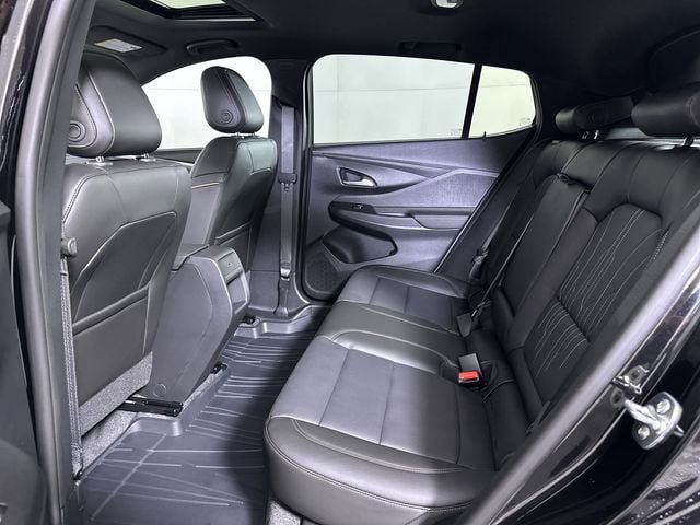 New 2026 Buick Envista Avenir FWD image 44