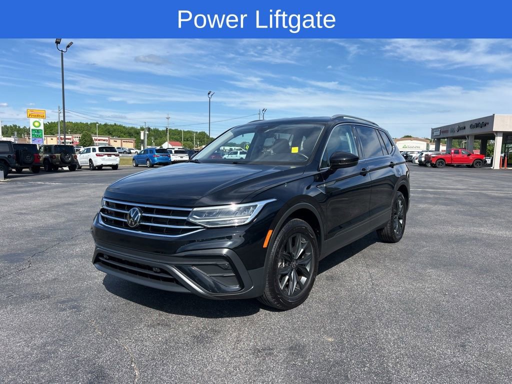 Used 2024 Volkswagen Tiguan SE FWD image 8