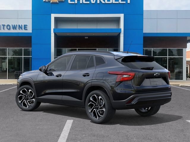 New 2026 Chevrolet Trax RS w/ Driver Confidence Package FWD image 3