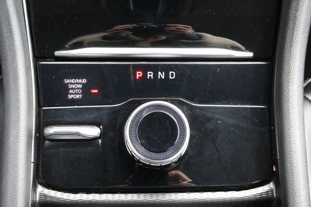 Used 2024 Jeep Grand Cherokee Limited image 21