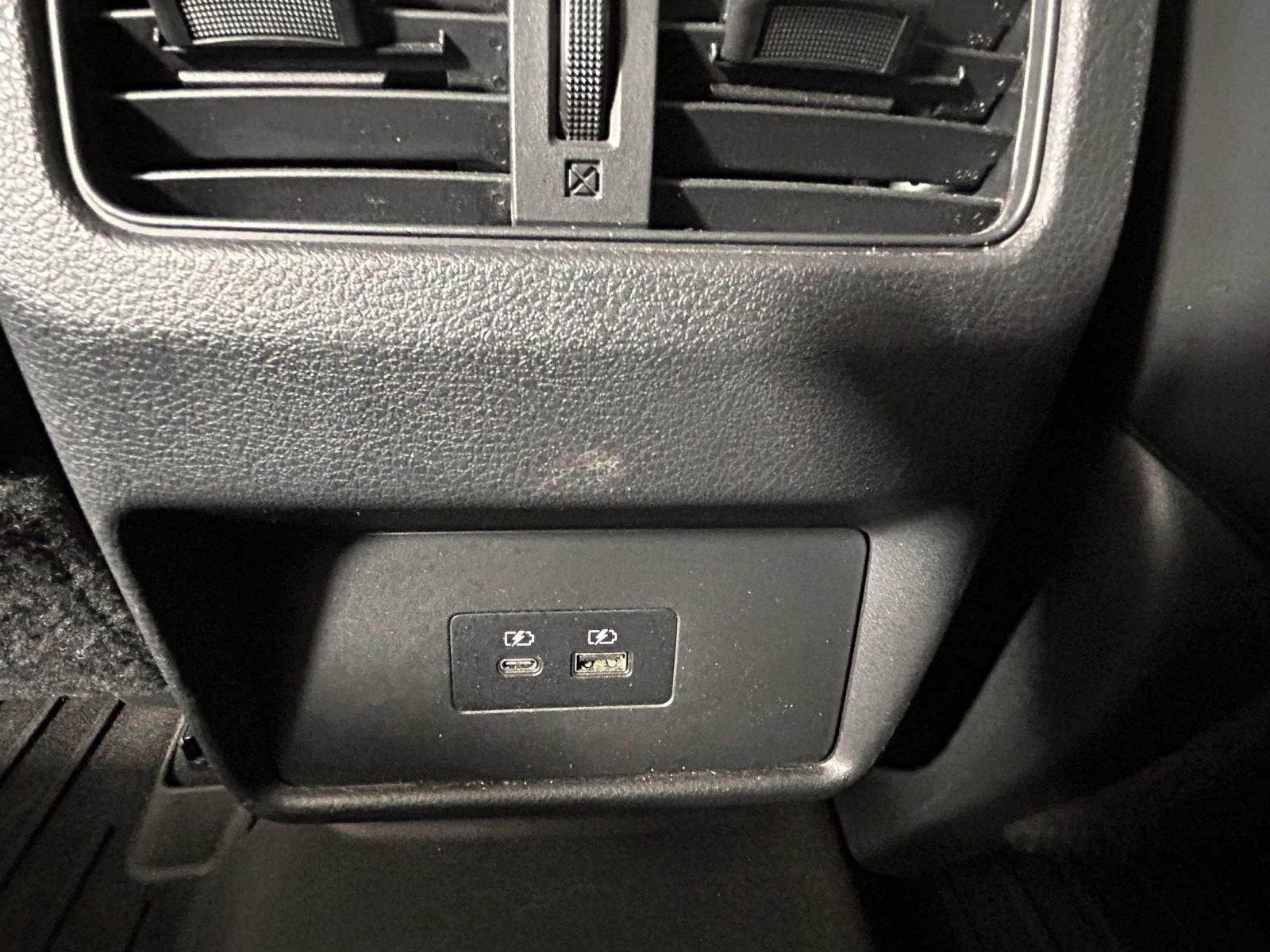 Certified 2021 Nissan Rogue SV w/ Premium Package image 13