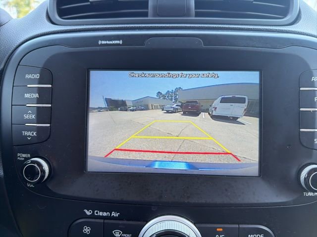 Used 2019 Kia Soul + FWD image 26