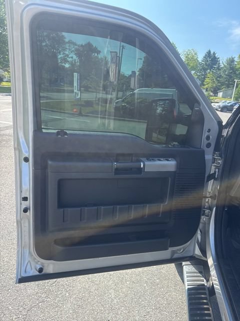 Used 2016 Ford F450 Lariat w/ Lariat Ultimate Package AWD/4WD image 15