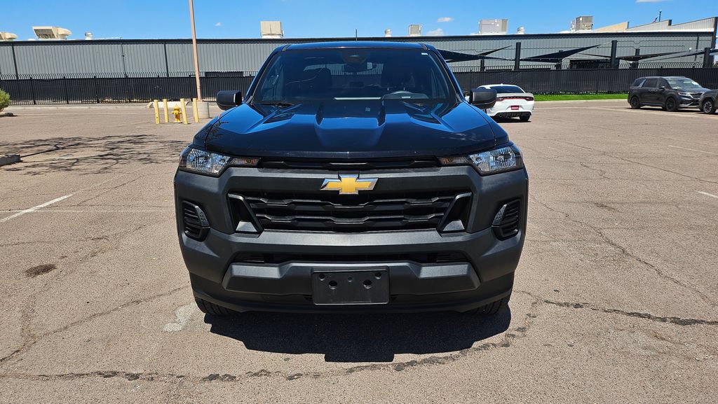 Used 2023 Chevrolet Colorado W/T RWD image 3