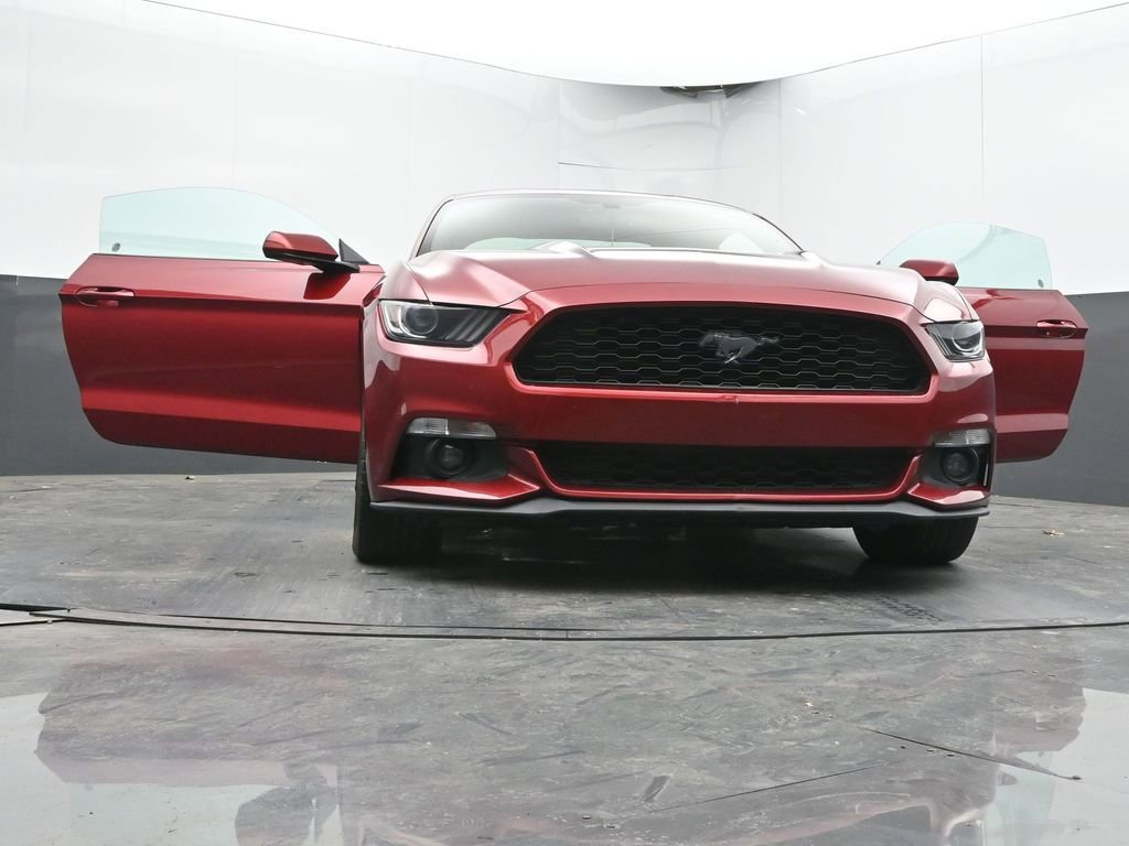 Used 2017 Ford Mustang Coupe RWD image 58