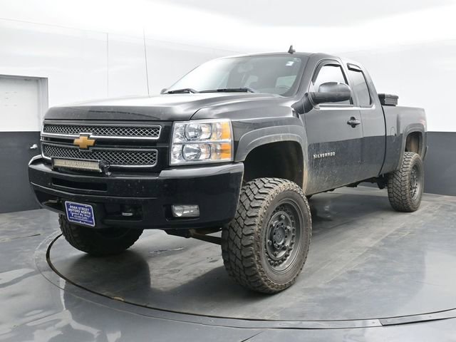 Used 2013 Chevrolet Silverado 1500 LT w/ All-Star Edition AWD/4WD image 10