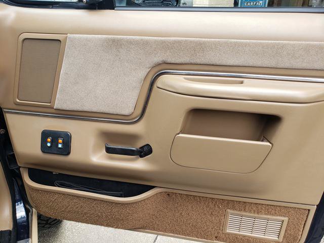 Used 1990 Ford Bronco AWD/4WD image 19