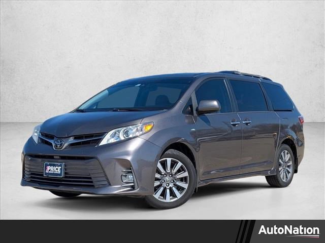 Used 2020 Toyota Sienna XLE w/ XLE Navigation Package image 1
