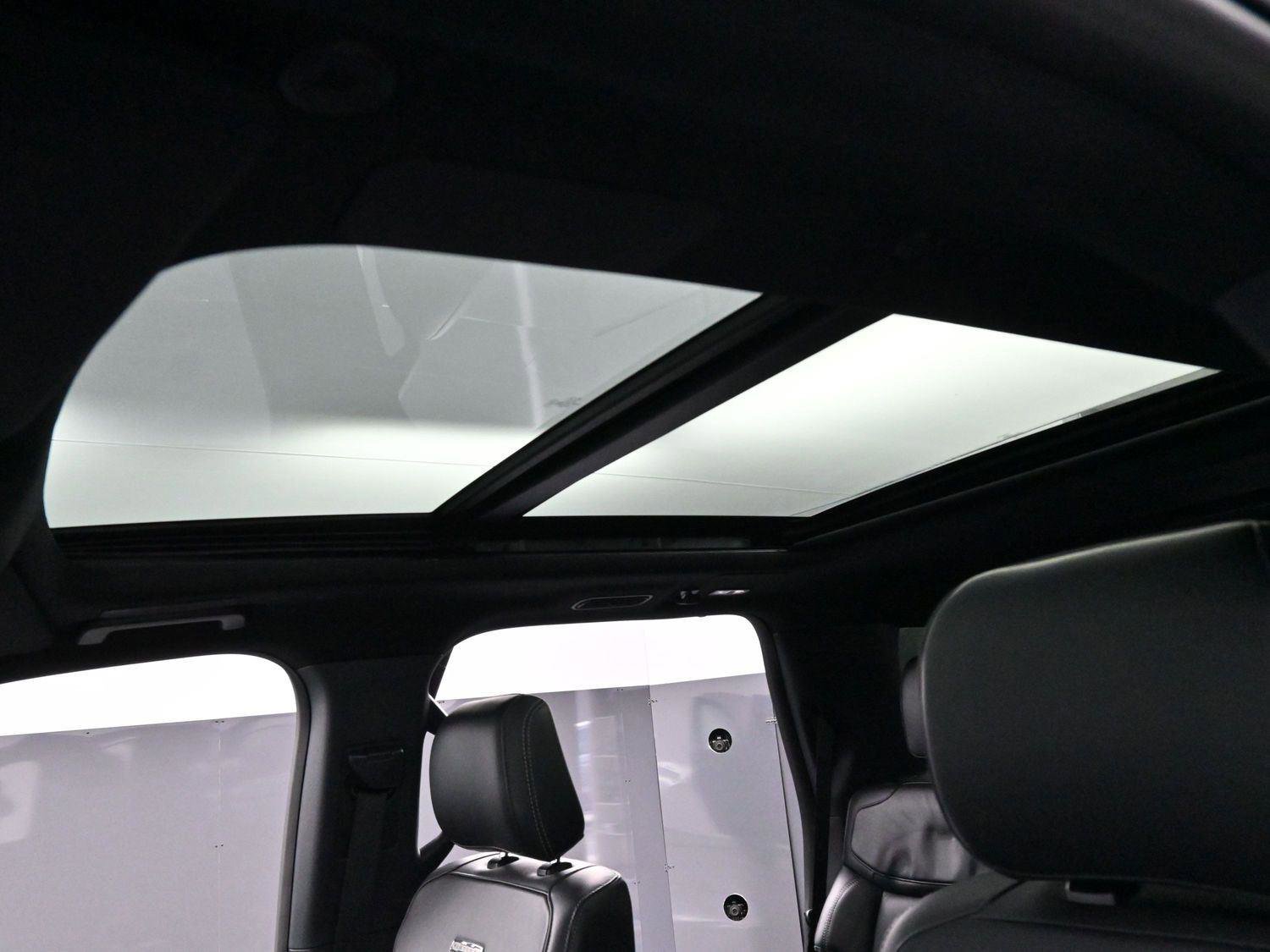 Used 2025 Ford Expedition Platinum w/ Stealth Performance Package image 36