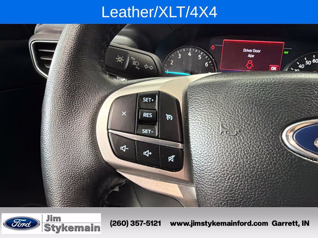 Used 2023 Ford Explorer XLT w/ XLT Sport Appearance Package AWD/4WD image 23