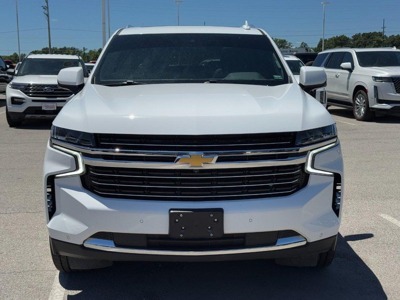 Used 2024 Chevrolet Suburban LT w/ LT Signature Package AWD/4WD image 9