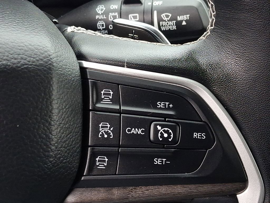 Used 2022 Jeep Grand Cherokee L Limited image 29