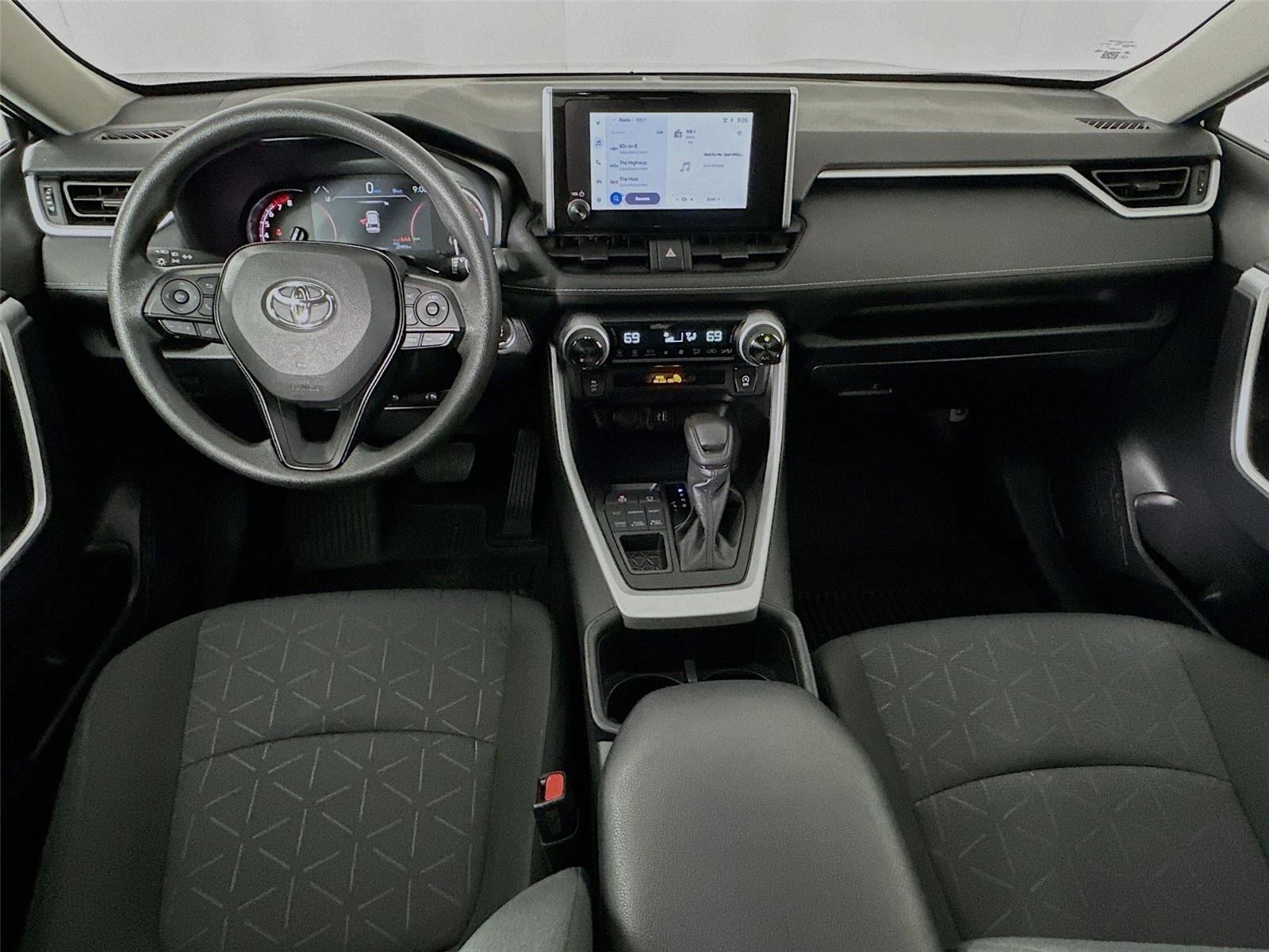 Certified 2025 Toyota RAV4 XLE AWD/4WD image 29