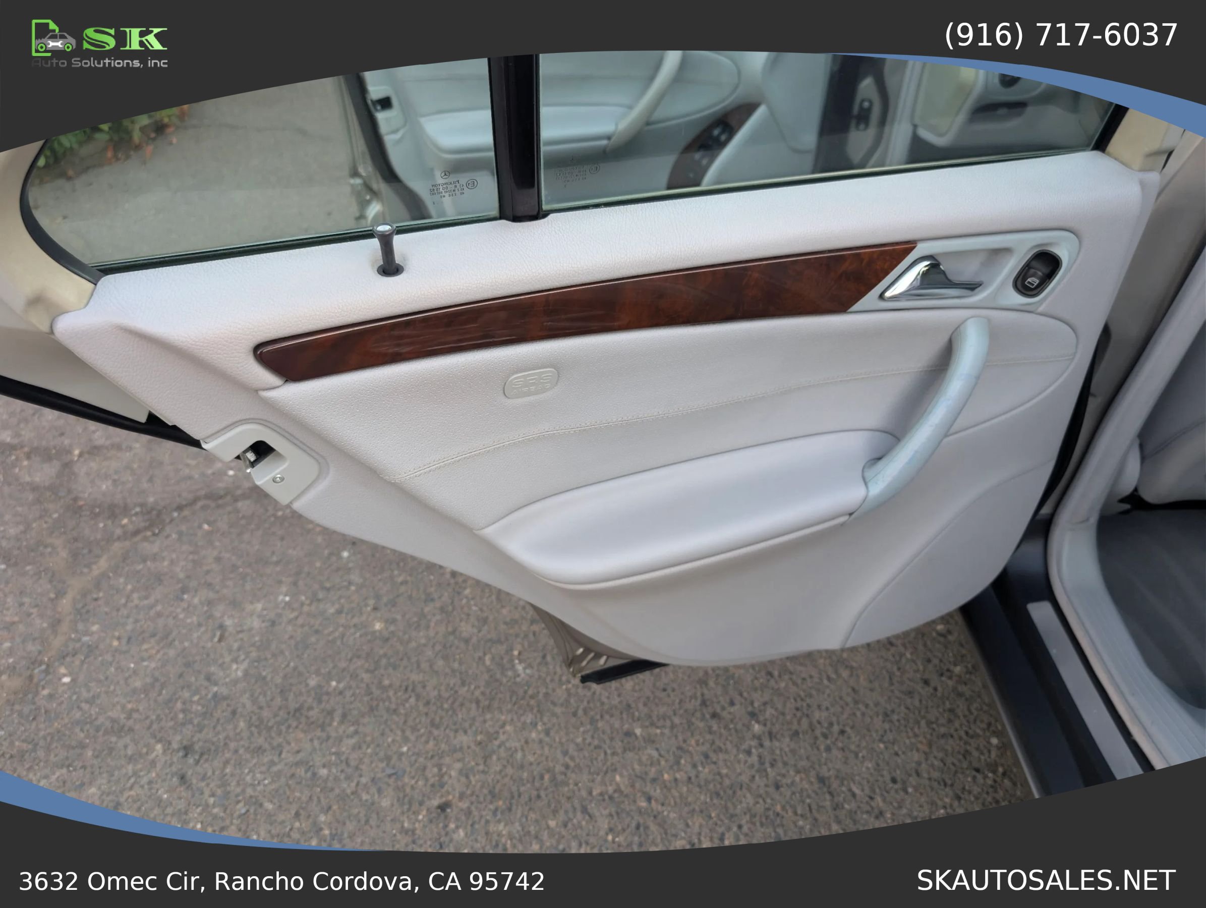 Used 2003 Mercedes-Benz C 240 Sedan image 25
