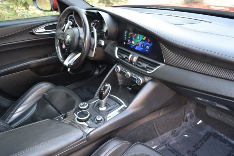 Used 2018 Alfa Romeo Giulia Quadrifoglio image 25