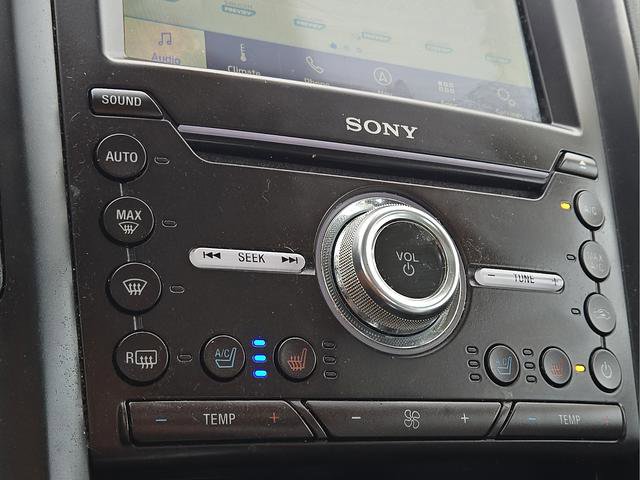 Used 2020 Ford Fusion Titanium image 21