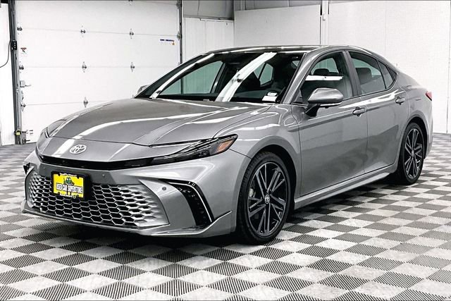 Used 2026 Toyota Camry XSE image 12