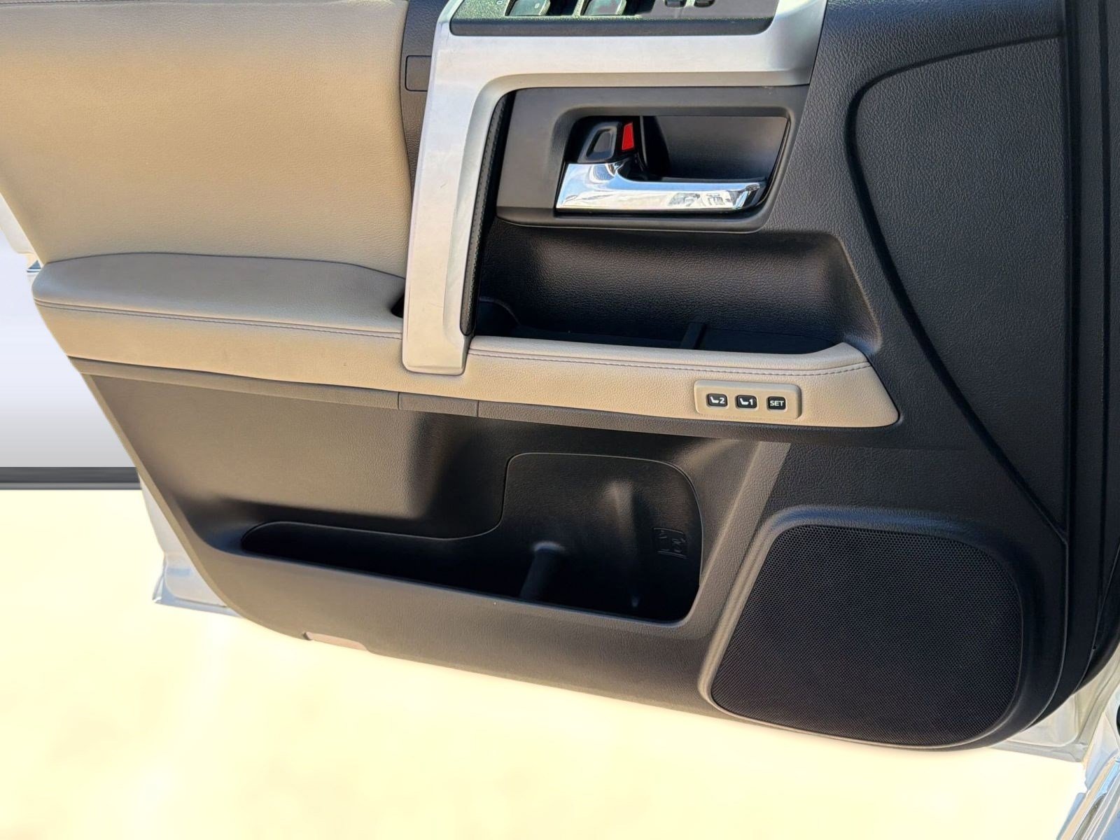 Used 2019 Toyota 4Runner Limited image 22