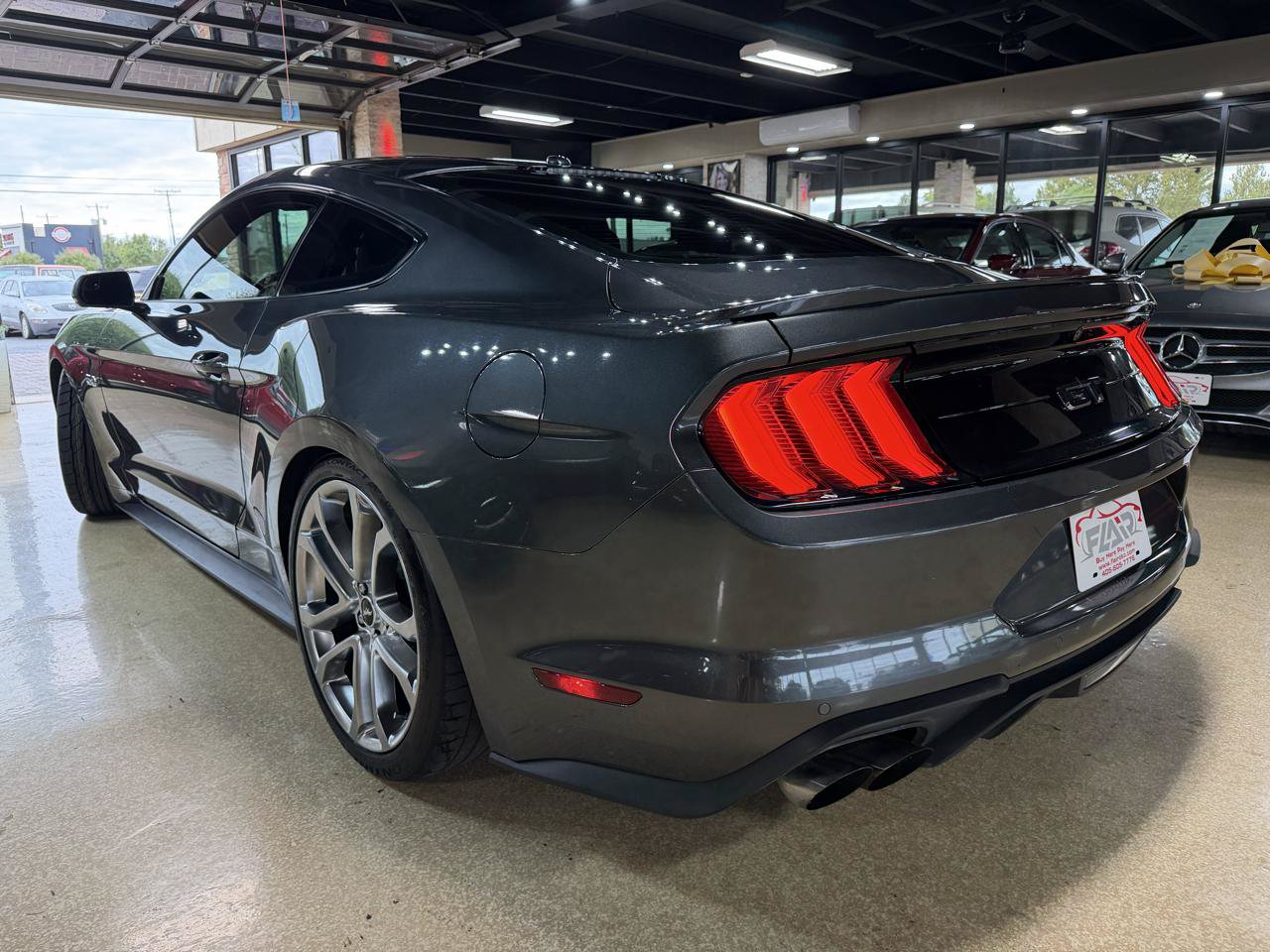 Used 2019 Ford Mustang GT Premium RWD image 5