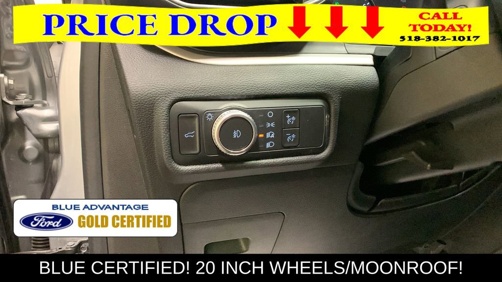 Certified 2022 Ford Explorer XLT w/ Equipment Group 202A AWD/4WD image 32