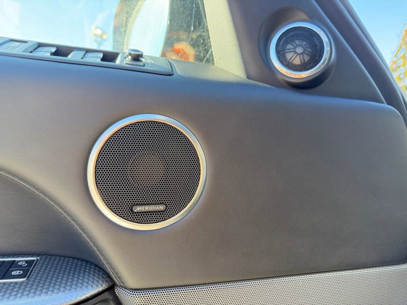 Used 2017 Land Rover Range Rover Sport HSE Dynamic image 9