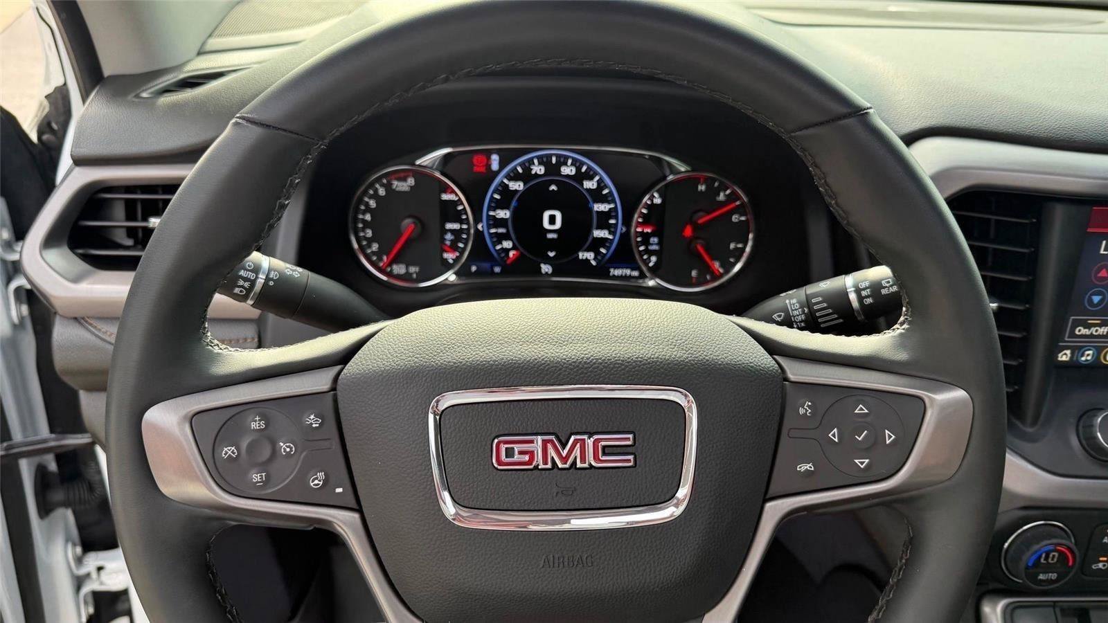 Used 2023 GMC Acadia AT4 w/ Technology Package AWD/4WD image 33