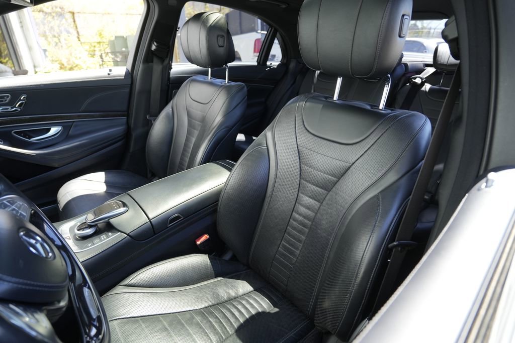 Used 2015 Mercedes-Benz S 550 Sedan image 18