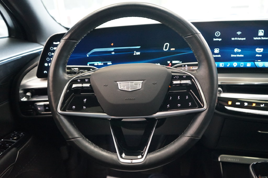 Used 2024 Cadillac Lyriq Sport w/ LPO, Floor Liner Package AWD/4WD image 33
