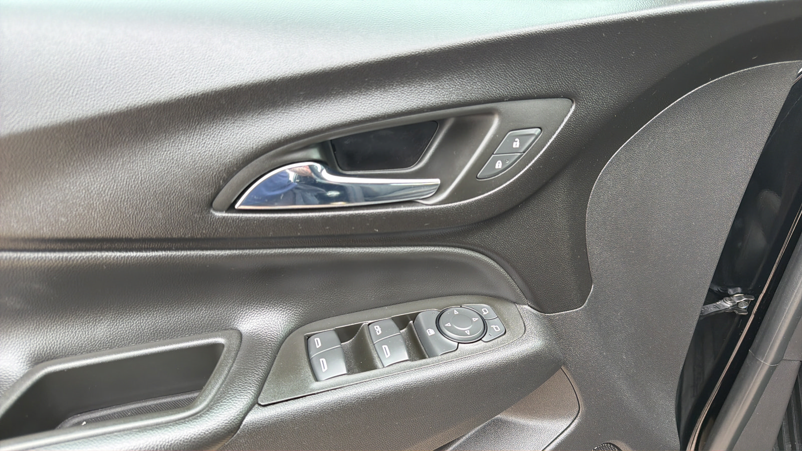 Used 2022 Chevrolet Equinox LT AWD/4WD image 22