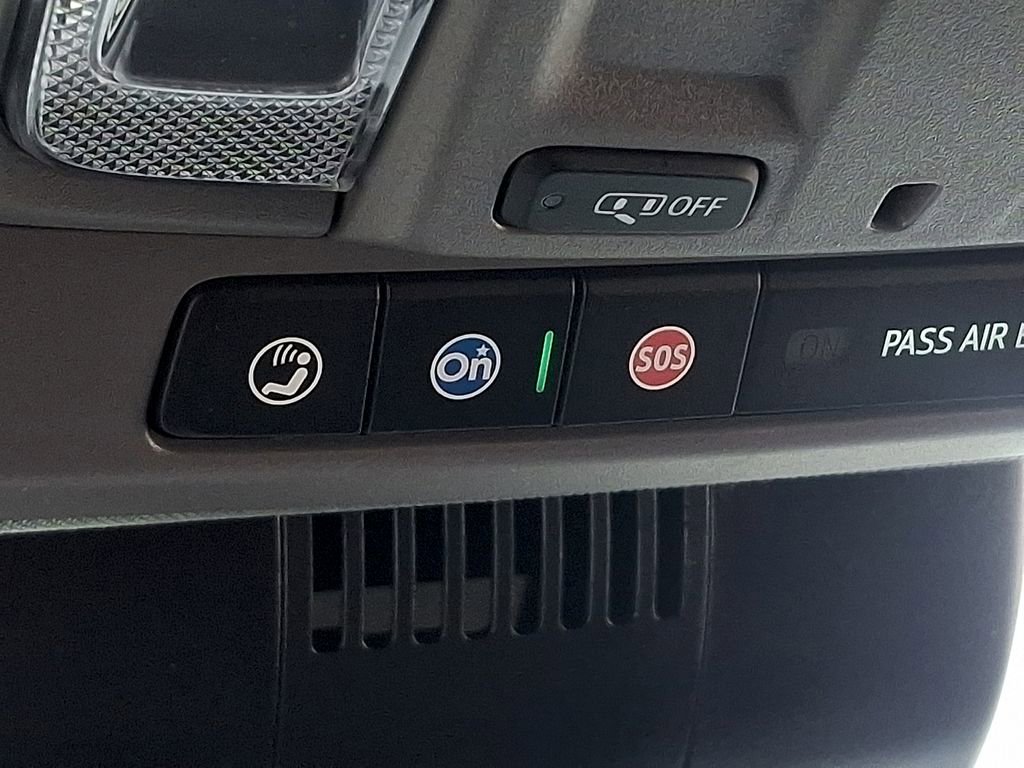 Used 2025 Chevrolet Silverado 2500 Custom image 26