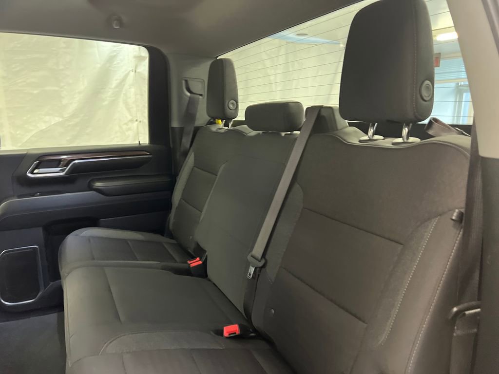 Used 2024 Chevrolet Silverado 2500 LT AWD/4WD image 43
