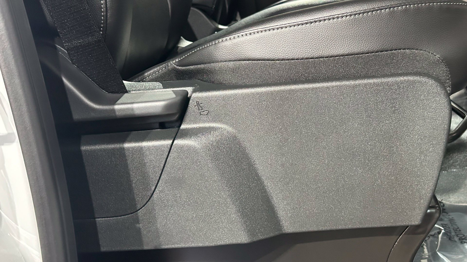 New 2026 Ford Transit 150 Low Roof RWD image 35