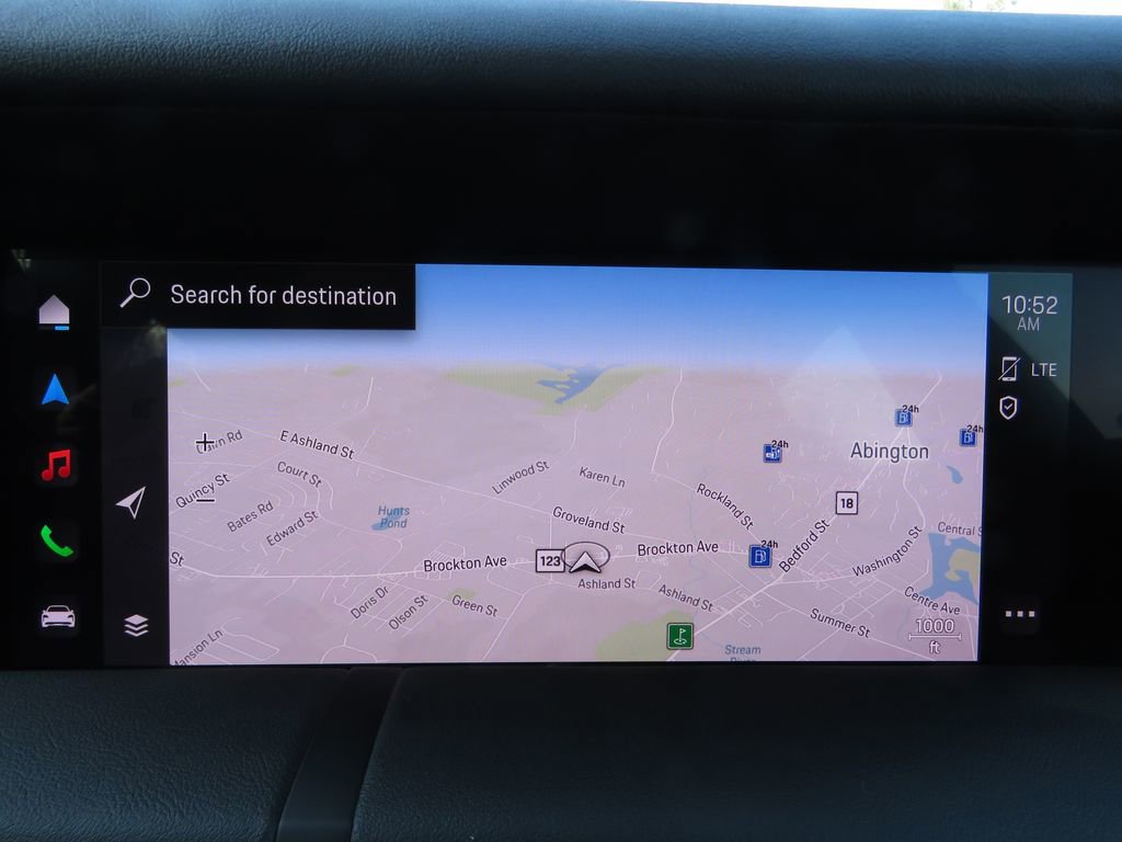 Used 2024 Porsche Taycan image 25