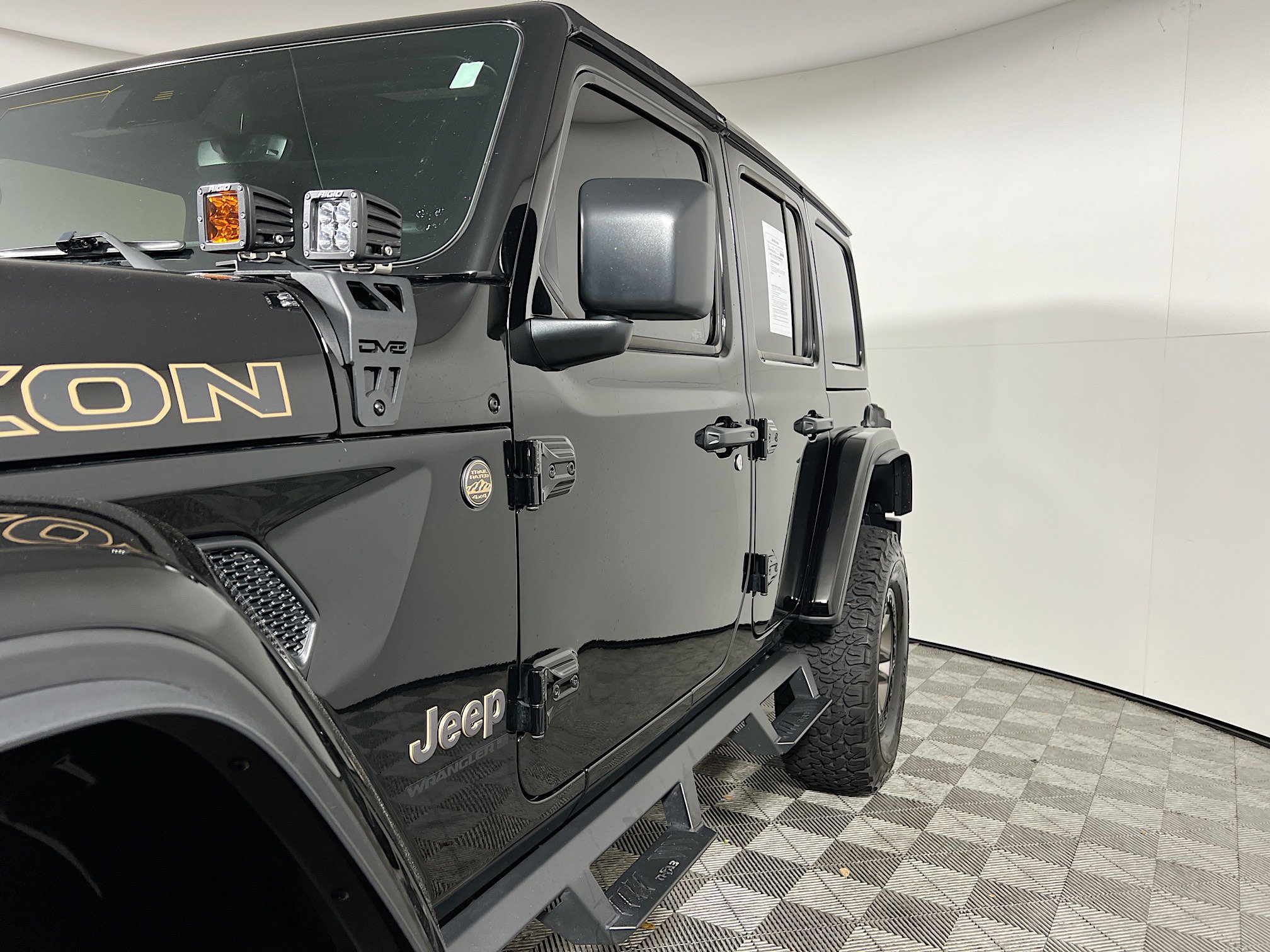 Used 2024 Jeep Wrangler Unlimited Rubicon 392 image 13