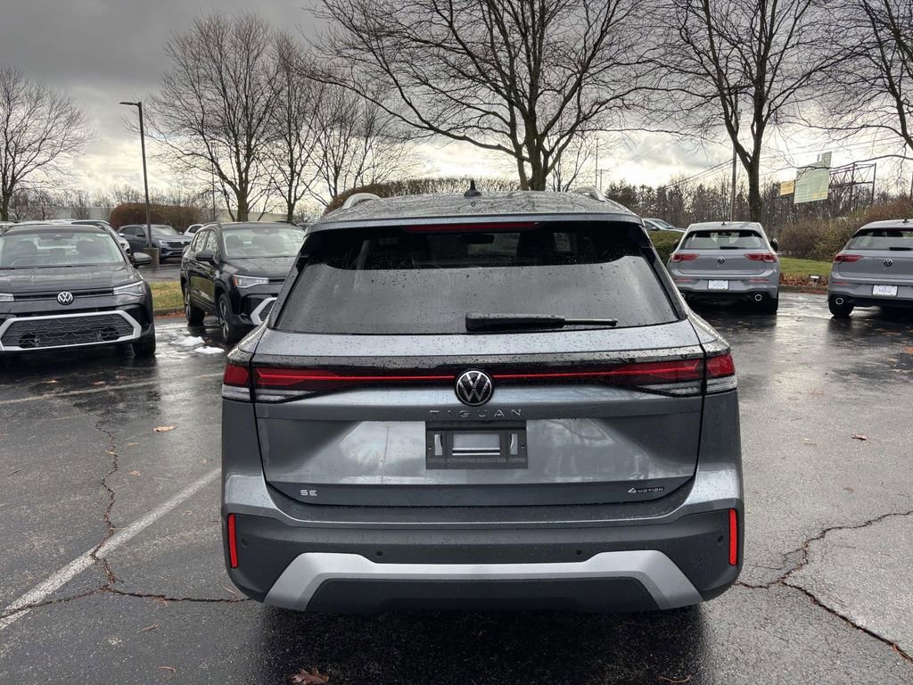 New 2026 Volkswagen Tiguan SE image 6