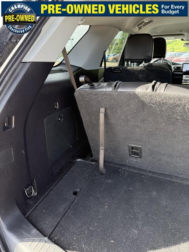 Used 2021 Ford Explorer XLT w/ Equipment Group 202A image 23